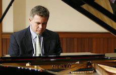 Robert-Holm,-USA-Faculty-Piano-Recital
