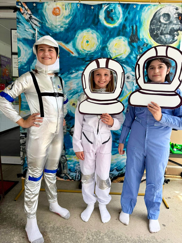 52—Space-Week-at-St.-Pius-X-Catholic-School
