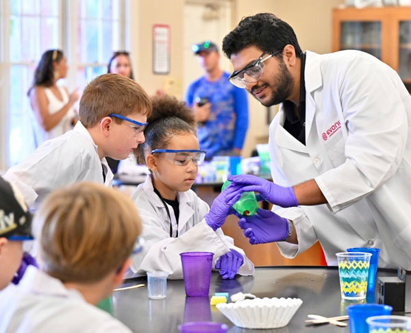 28—St.-Luke's-hosts-a-region-wide-hands-on-STEM+M-Event-with-Gulf-Coast-STEM+M-Member-Partners 28—St.-Luke's-hosts-a-region-wide-hands-on-STEM+M-Event-with-Gulf-Coast-STEM+M-Member-Partners