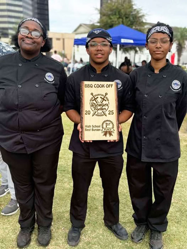 34–Williamson-High-Wins-at-Iron-Sharpens-Iron-Cookoff 34–Williamson-High-Wins-at-Iron-Sharpens-Iron-Cookoff