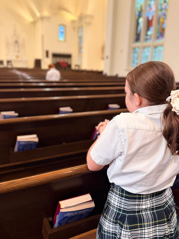 37–St.-Ignatius-Students-Attend-Adoration-Every-Tuesday 37–St.-Ignatius-Students-Attend-Adoration-Every-Tuesday