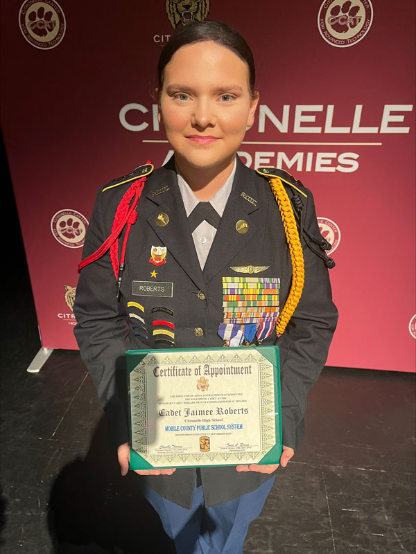 4(c)–Mobile-County-Public-Schools-Honors-Top-JROTC-Students 4(c)–Mobile-County-Public-Schools-Honors-Top-JROTC-Students