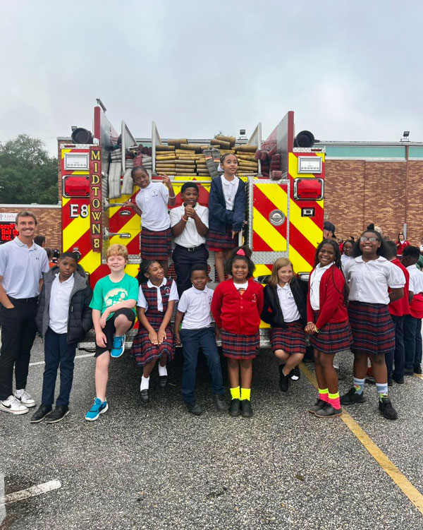 4–Mobile-Fire-and-Rescue-Visit-Little-Flower-Catholic-School 4–Mobile-Fire-and-Rescue-Visit-Little-Flower-Catholic-School
