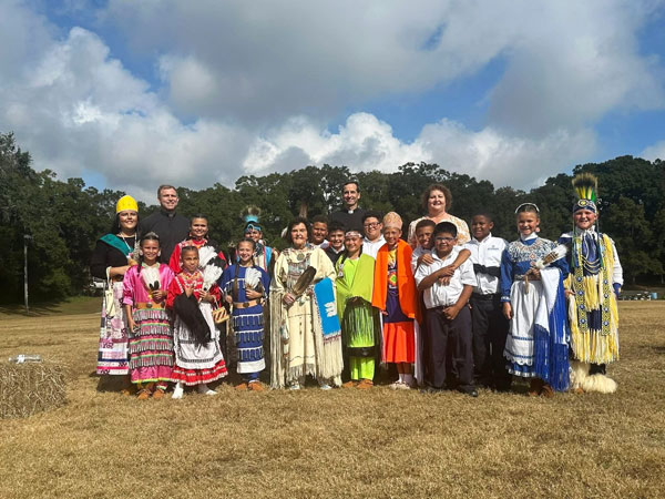 38–MOWA-Choctaw-Students-Join-for-Traditional-Dance,-Stories,-and-Food