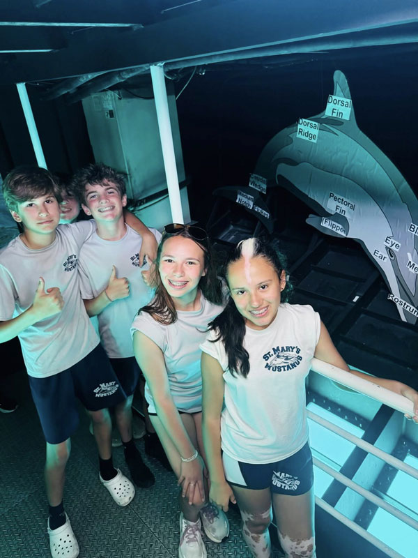 20–St.-Mary’s-7th-Graders-Enjoy-Field-Trip-Fun 20–St.-Mary’s-7th-Graders-Enjoy-Field-Trip-Fun