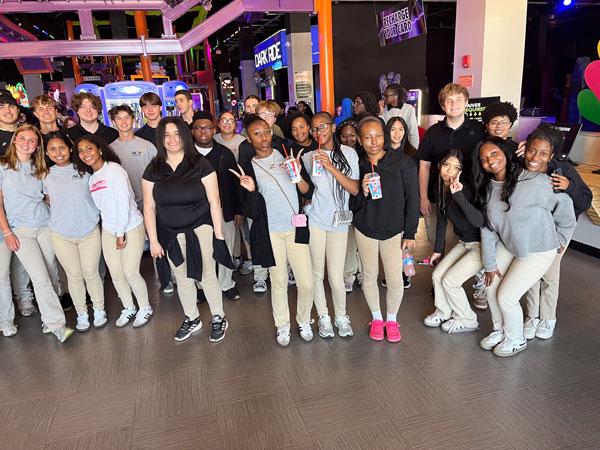 8–Davidson-High-Juniors-Level-Up! 8–Davidson-High-Juniors-Level-Up!