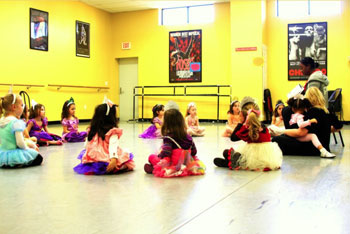 Broadway-Dance3