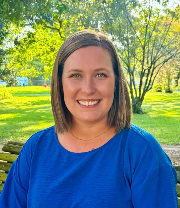 40—New-Assistant-Principal-at-Alba-Middle-School 40—New-Assistant-Principal-at-Alba-Middle-School